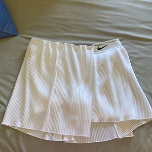 White nike tennis skirt large perfect condition